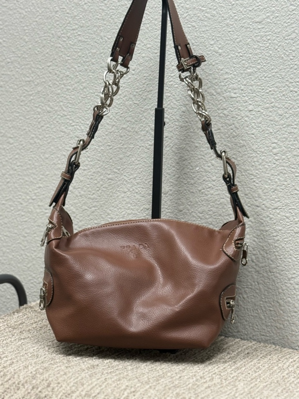 Vintage Source Unknown Designer Brown Pebbled Leather Hobo Bag
